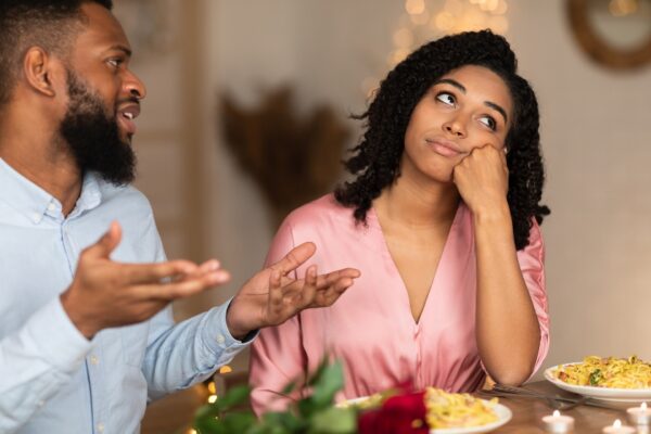 A lady disbelieving her dishonest boyfriend