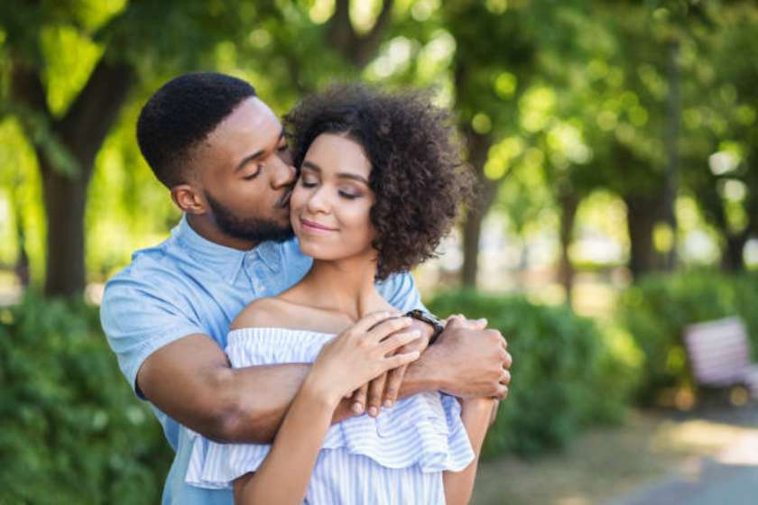 signs he is in love with you